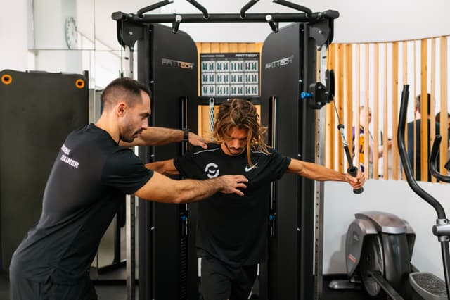 Fabio training cable crossover form